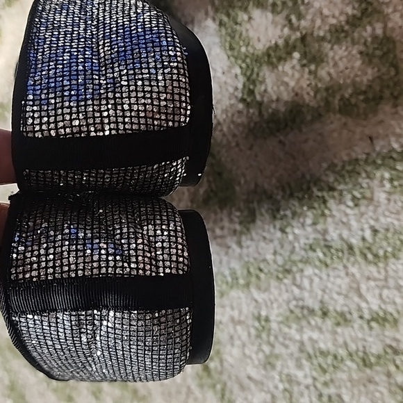 Zara Silver Metallic Shimmer Sparkle Ballet Flats 37 7 - Picture 3 of 4